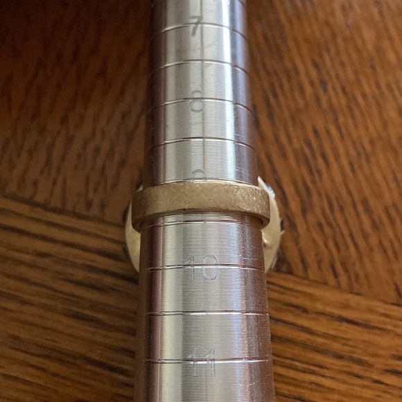 Womens Fashion Ring Lia Sophia Pale Blue stone. Statement ring - Picture 2 of 6